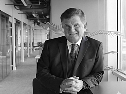 TURYAP KURUCU VE ONURSAL BAŞKANI 'AZMİ ZEKİ SARIBAY' HAYATINI KAYBETTİ